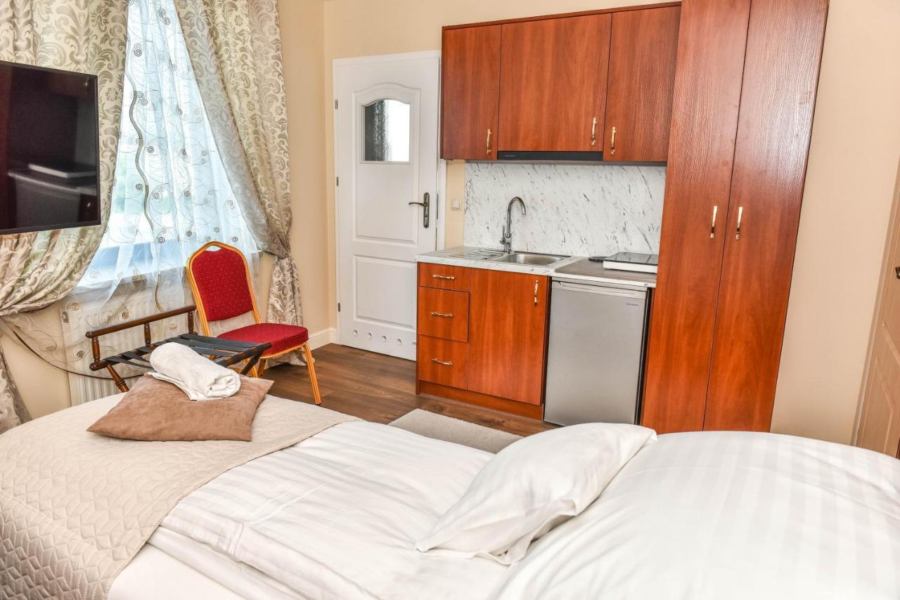 Ricardpol Noclegi Тарнув Экстерьер фото