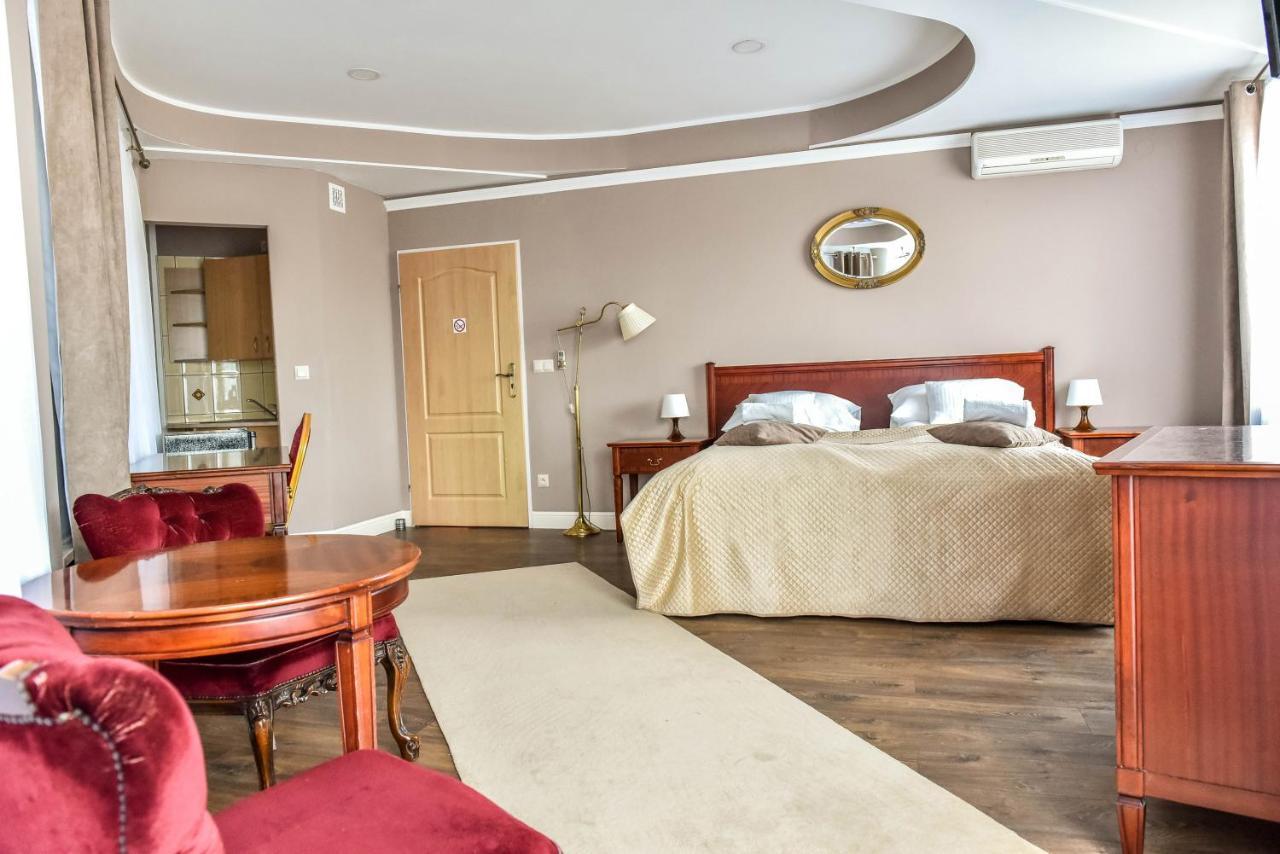 Ricardpol Noclegi Тарнув Экстерьер фото